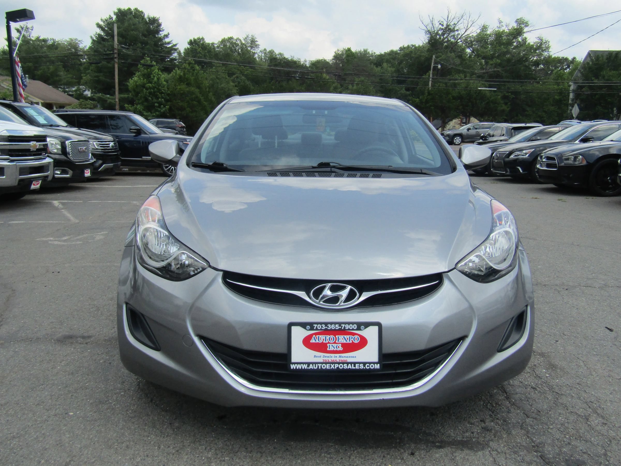 Used 2013 Hyundai Elantra GLS FWD image 2