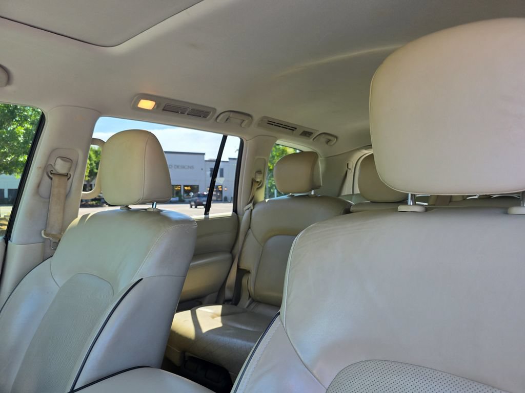 Used 2018 INFINITI QX80 2WD w/ Driver Assistance Package image 12