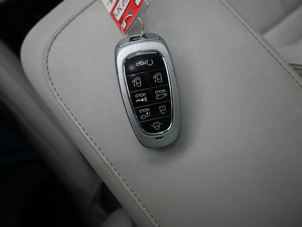 Used 2024 Hyundai Ioniq 5 Limited image 11