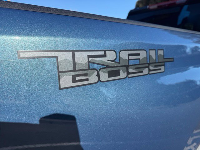 Used 2025 Chevrolet Silverado 2500 LTZ w/ Trail Boss Package AWD/4WD image 7