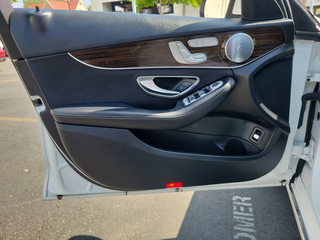 Used 2020 Mercedes-Benz C 300 Sedan image 21