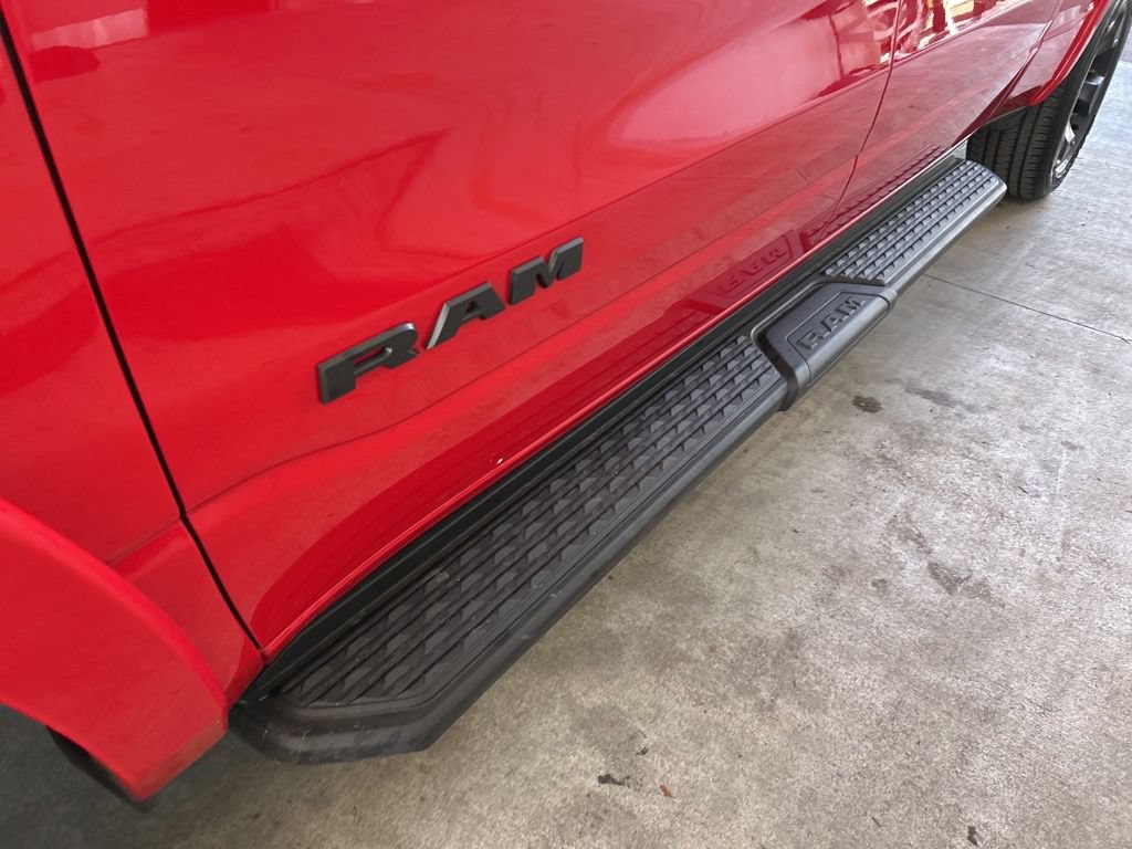 Used 2025 RAM 1500 Big Horn AWD/4WD image 17