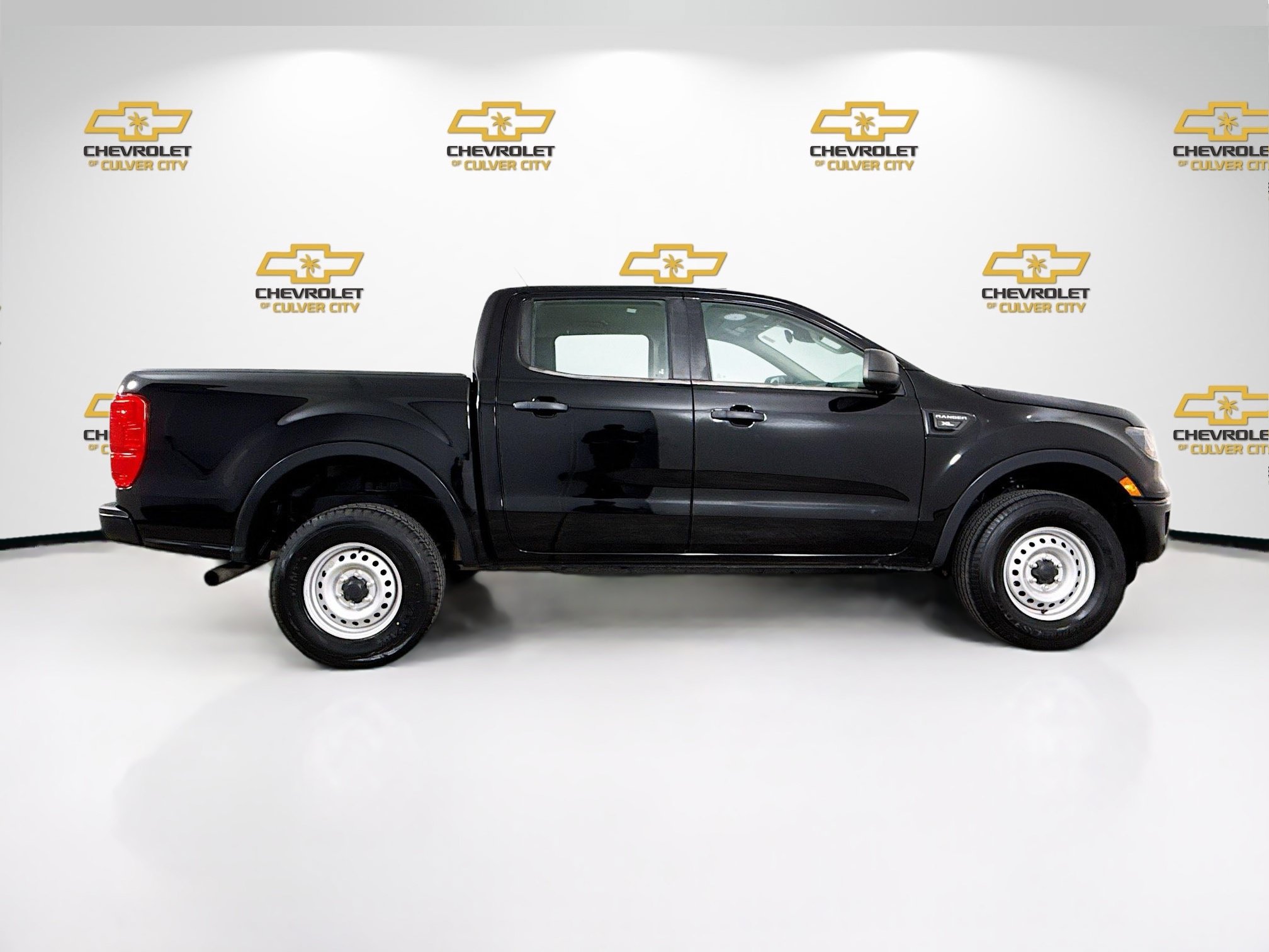 Used 2020 Ford Ranger XL w/ Equipment Group 101A Mid RWD image 9