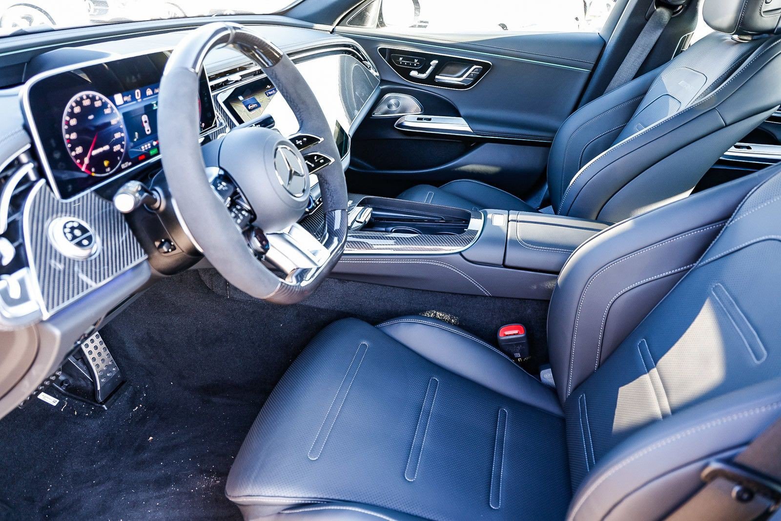 New 2026 Mercedes-Benz E 53 AMG e 4MATIC Sedan image 20
