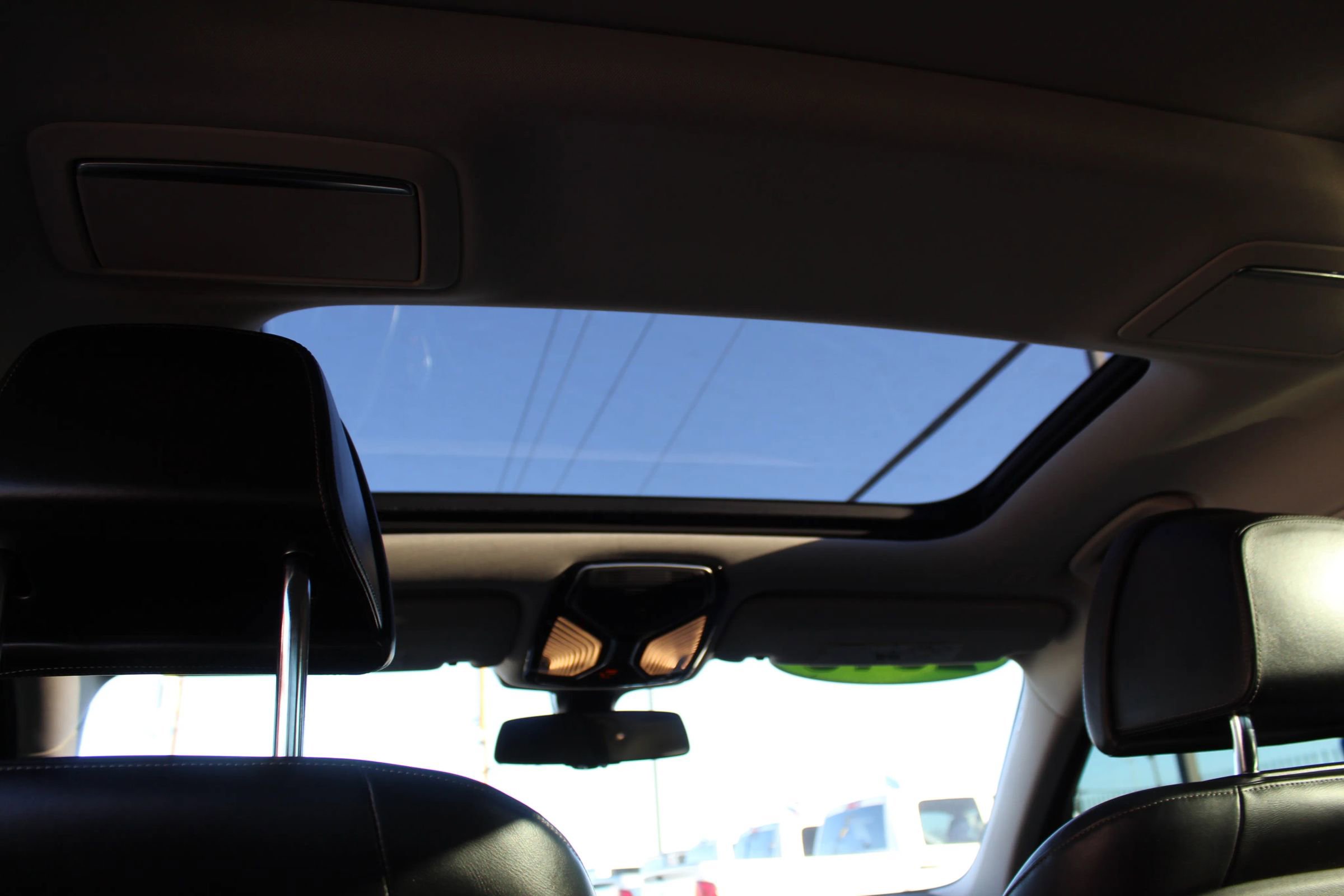 Used 2016 BMW 750i image 14