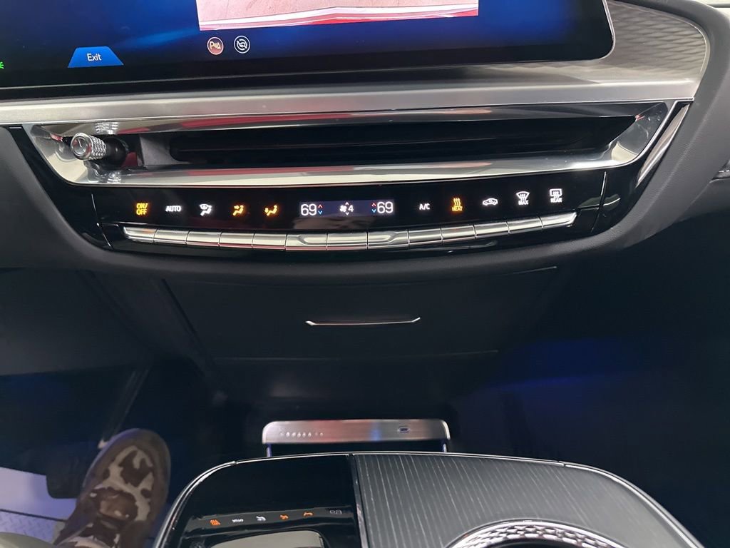 Certified 2024 Cadillac Lyriq Luxury w/ LPO, Floor Liner Package image 40