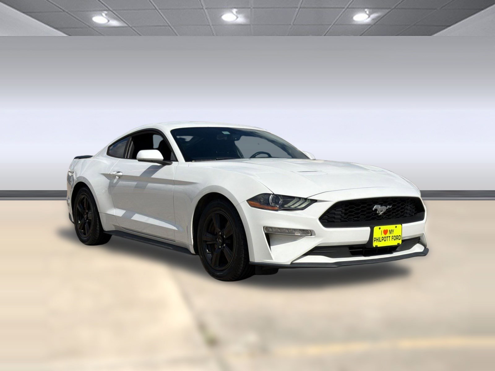Used 2018 Ford Mustang Coupe image 6