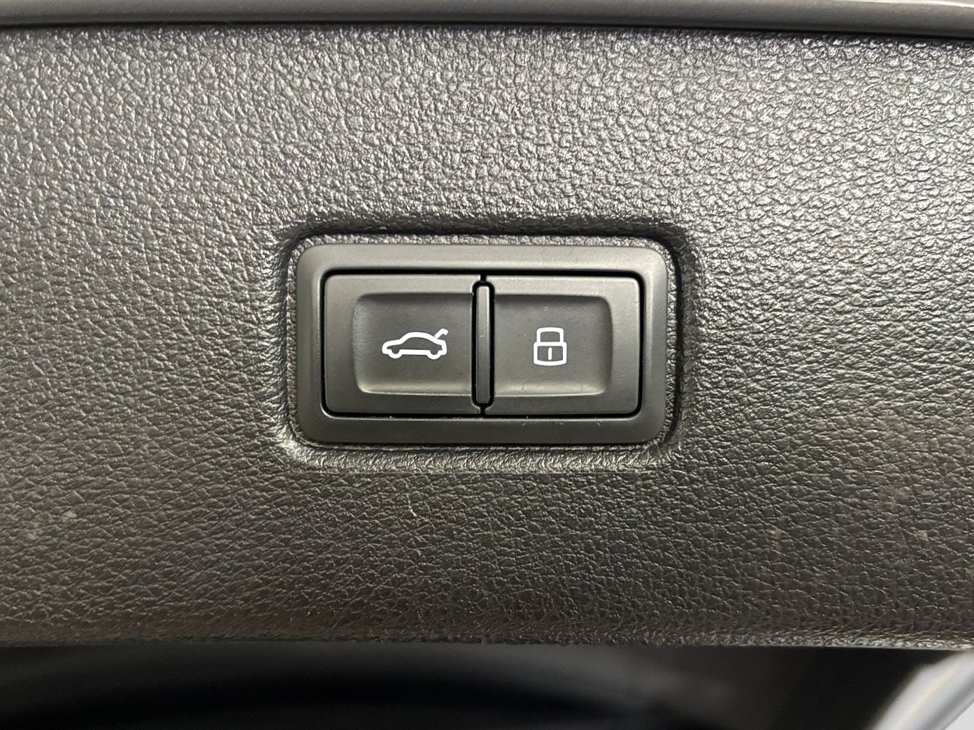 Used 2019 Audi Q7 2.0T Premium Plus w/ Premium Plus Package AWD/4WD image 35