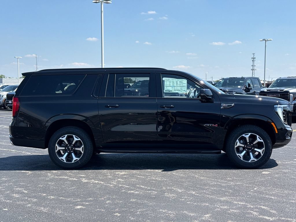 New 2026 GMC Yukon XL AT4 AWD/4WD image 6