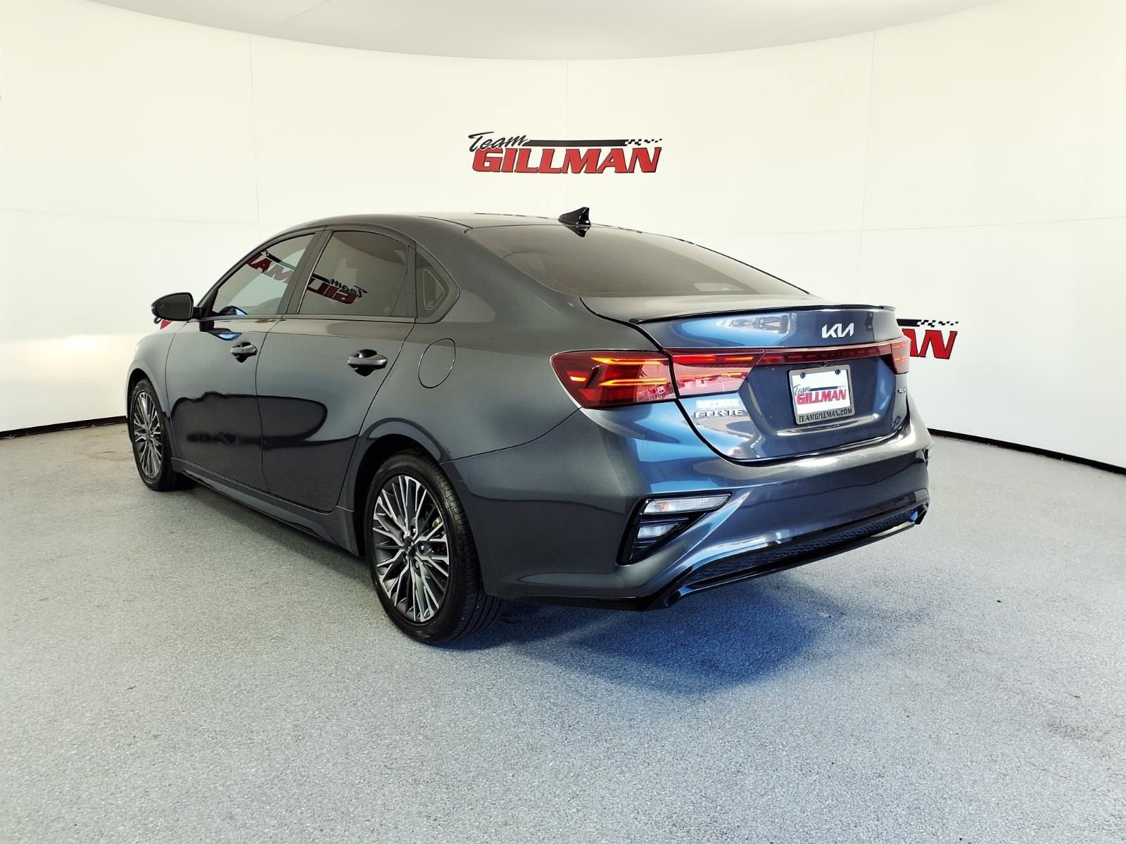 Used 2022 Kia Forte GT-Line image 2