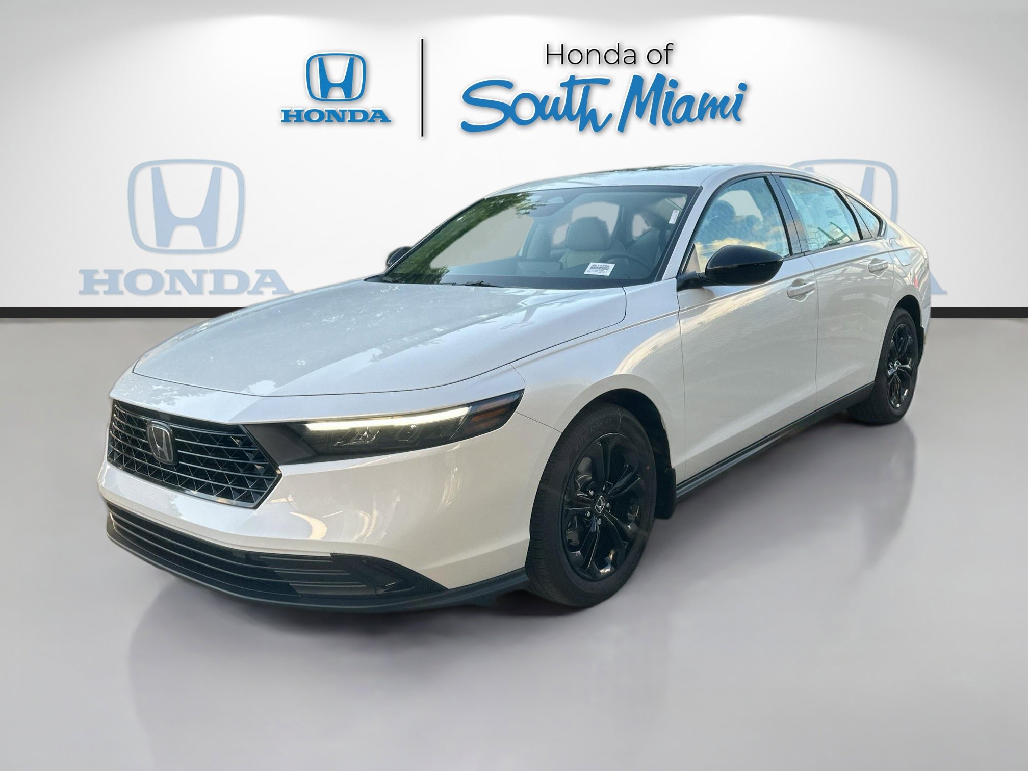New 2025 Honda Accord SE image 3