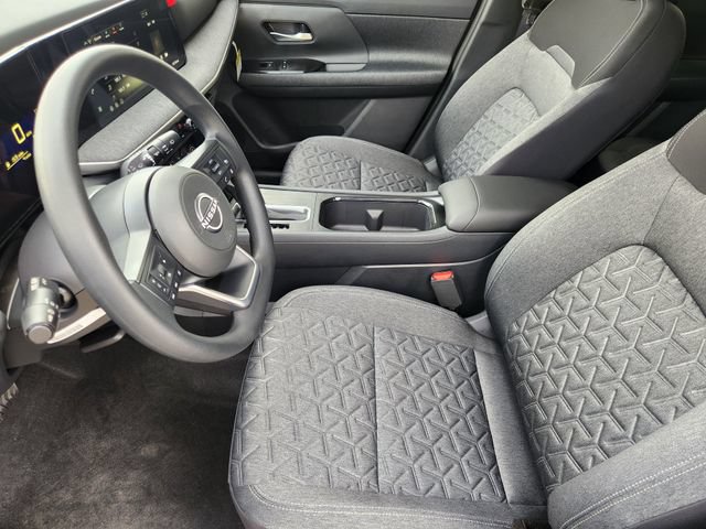 New 2027 Nissan Kicks SV w/ SV Premium Package FWD image 12
