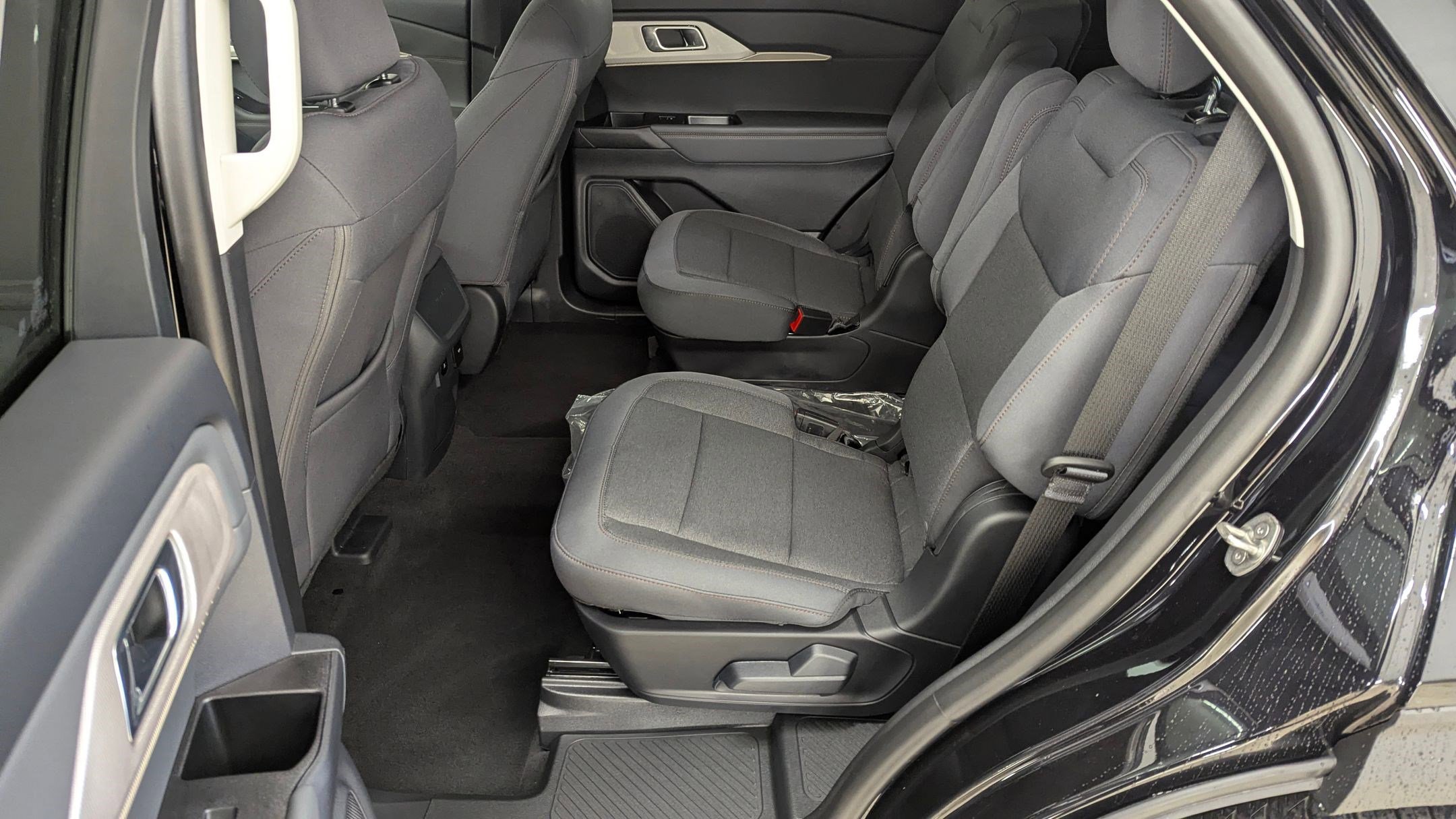 New 2026 Ford Explorer Active image 14