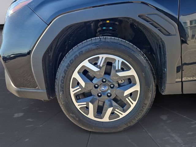 Certified 2025 Subaru Forester Premium AWD/4WD image 14