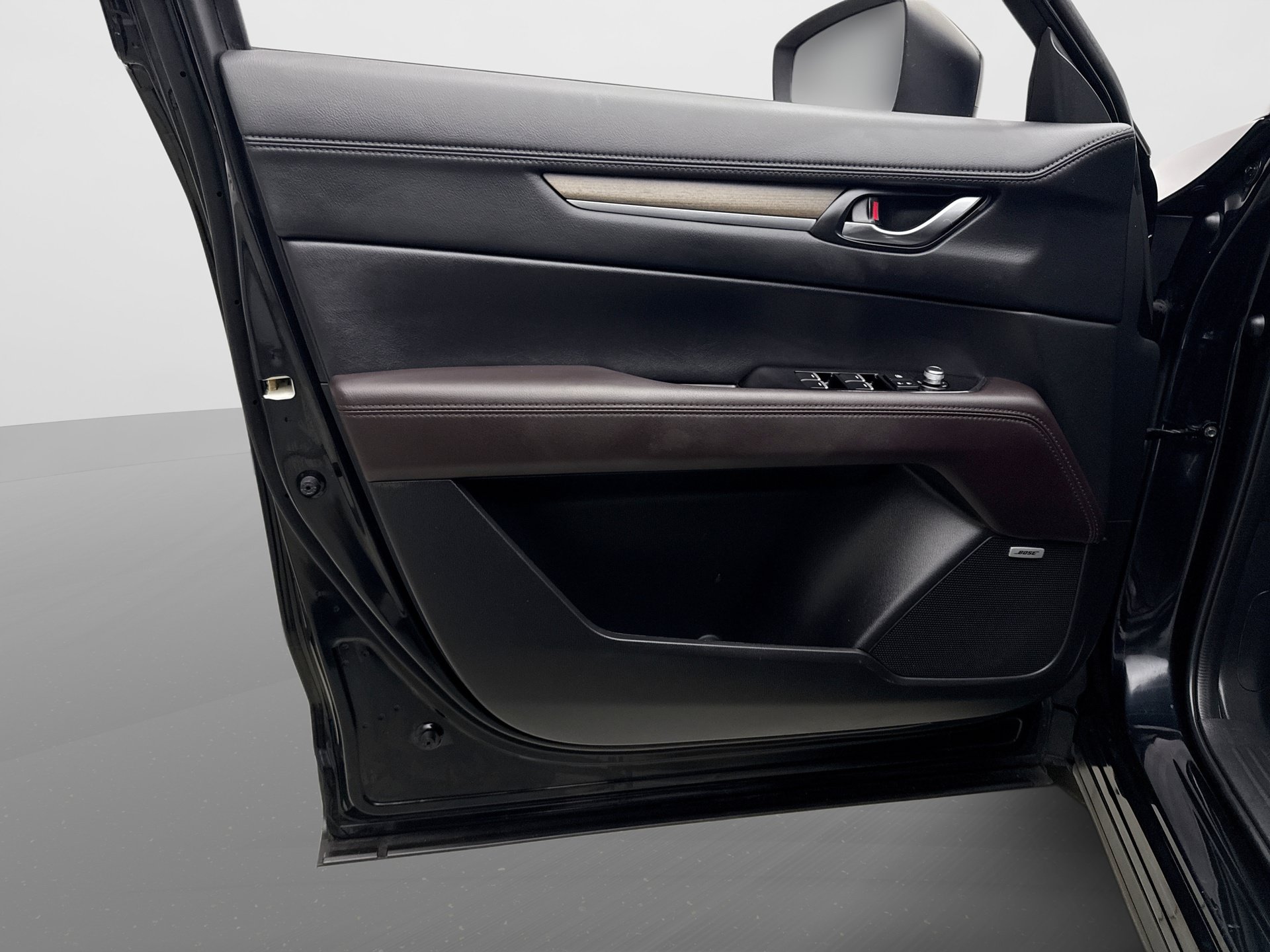 Used 2023 MAZDA CX-5 Signature AWD/4WD image 9