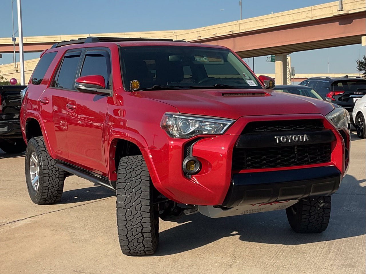 Used 2016 Toyota 4Runner Trail Premium AWD/4WD image 3