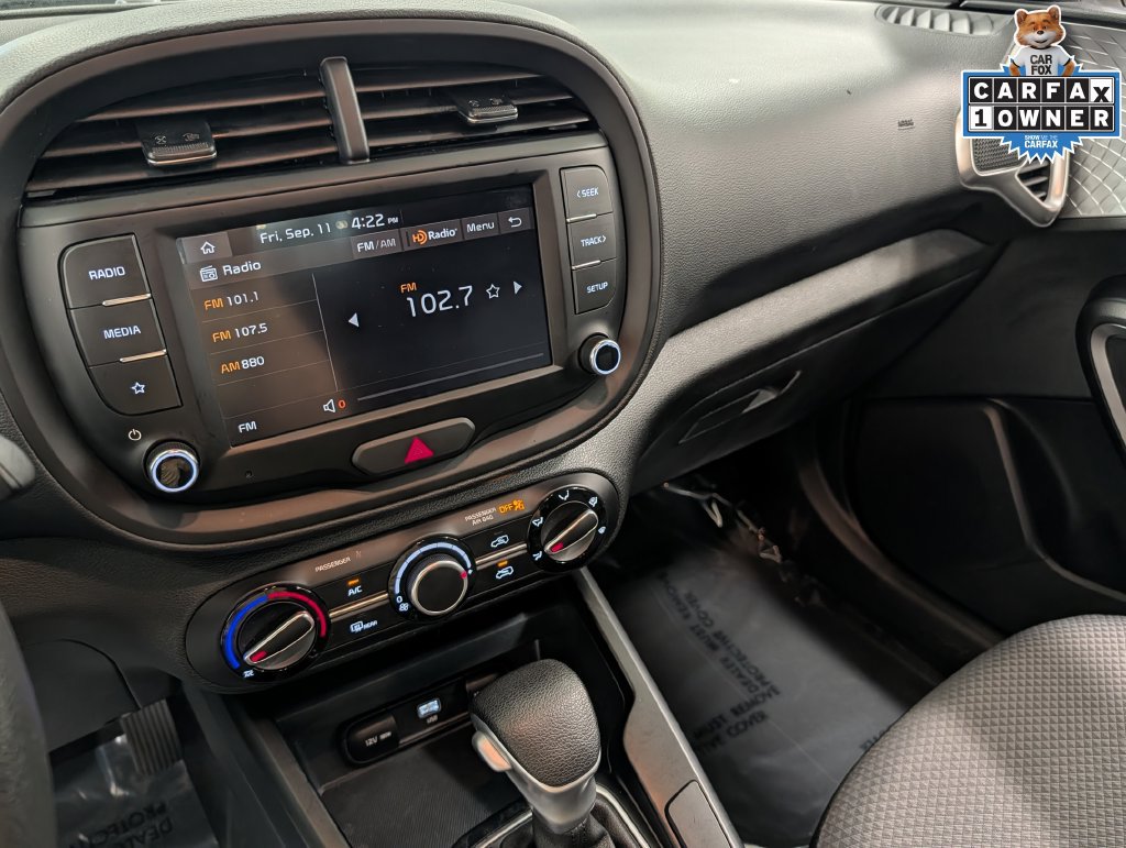 Certified 2025 Kia Soul LX FWD image 11