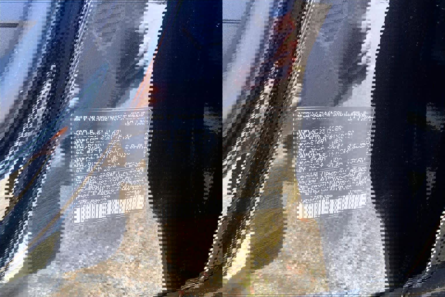 Used 2025 Volkswagen Atlas SEL Premium R-Line AWD/4WD image 36