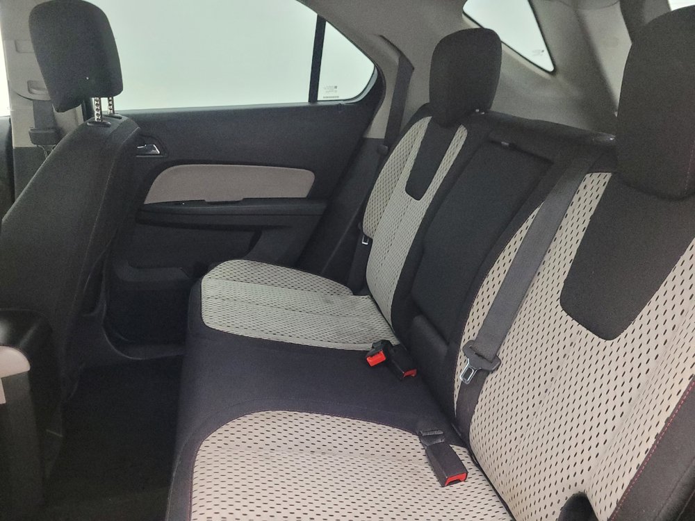 Used 2015 Chevrolet Equinox LS image 18