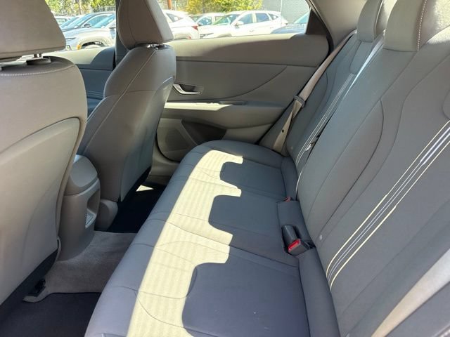 Used 2026 Hyundai Elantra Sport FWD image 23
