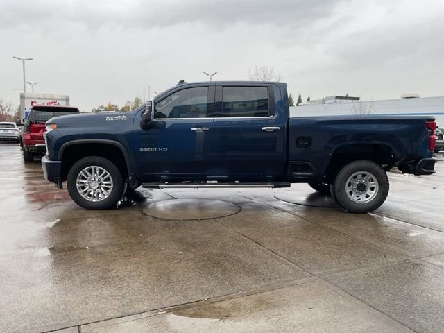 Used 2022 Chevrolet Silverado 3500 High Country w/ Z71 Off-Road Package image 4
