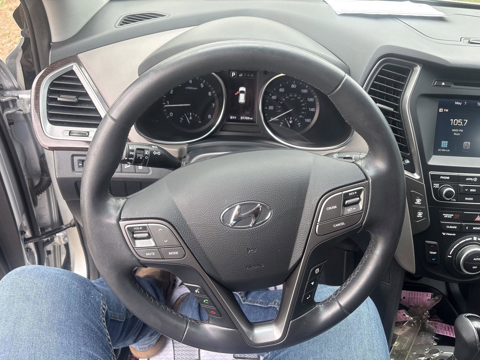 Used 2017 Hyundai Santa Fe Sport 2.0T AWD/4WD image 17