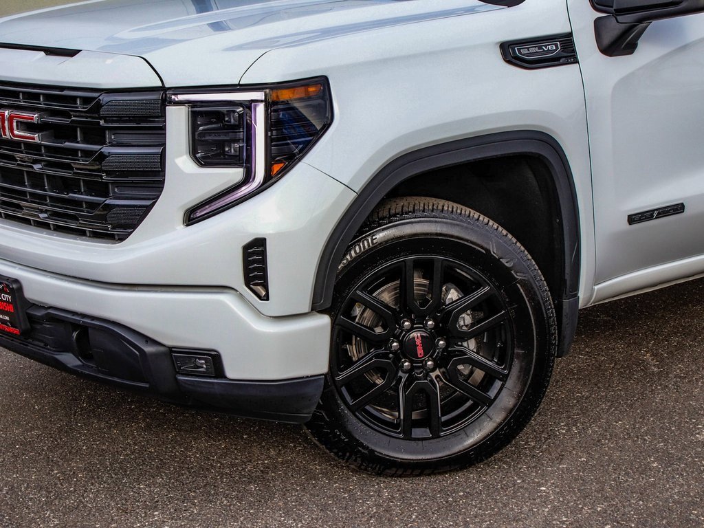Used 2025 GMC Sierra 1500 Elevation w/ Preferred Package image 43