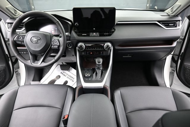 Used 2025 Toyota RAV4 Limited w/ Weather Package AWD/4WD image 18