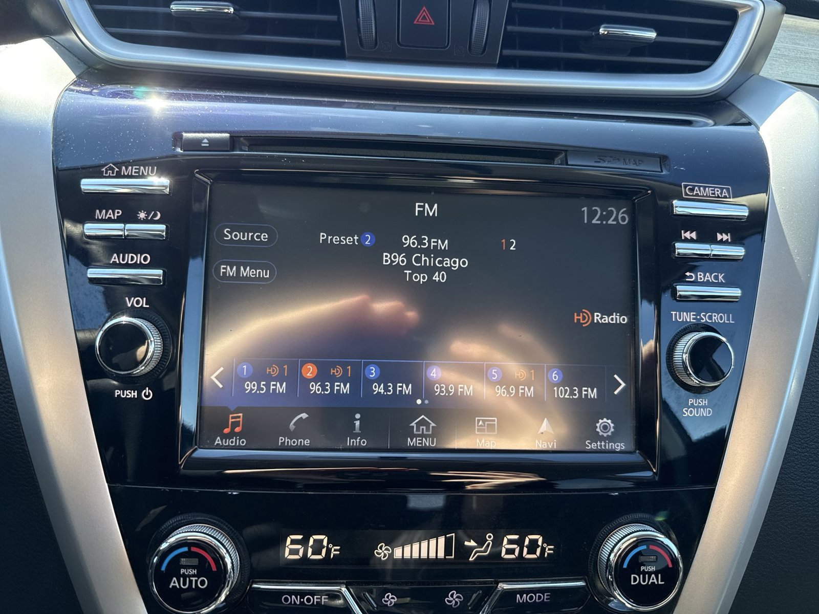 Used 2016 Nissan Murano S w/ Navigation Package AWD/4WD image 17