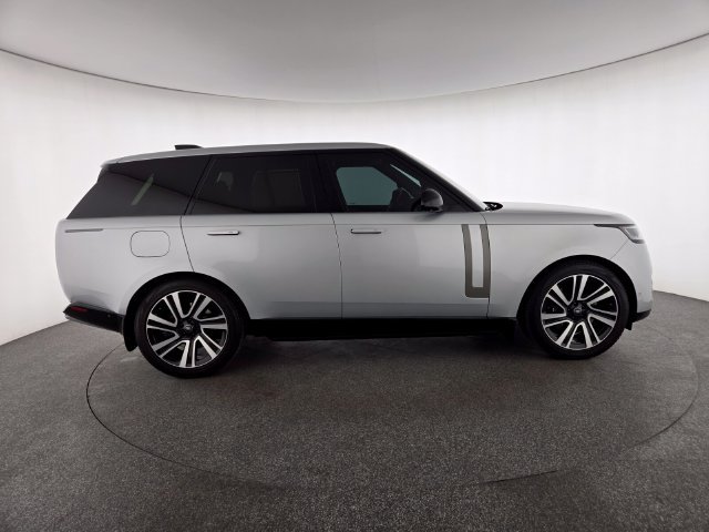 Certified 2023 Land Rover Range Rover SE AWD/4WD image 6