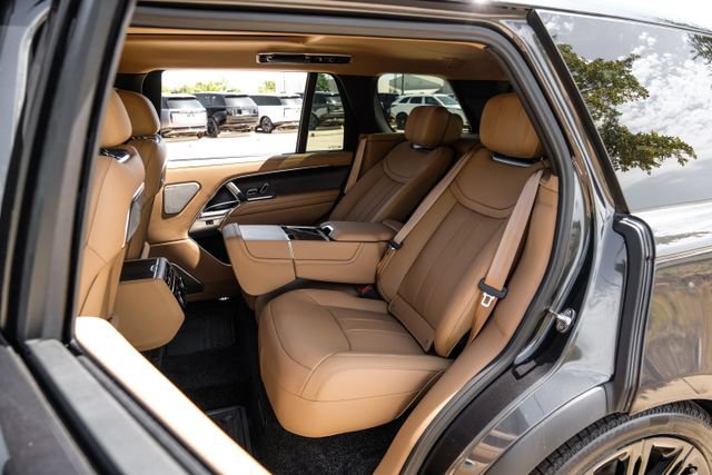 New 2026 Land Rover Range Rover Long Wheelbase Autobiography AWD/4WD image 53