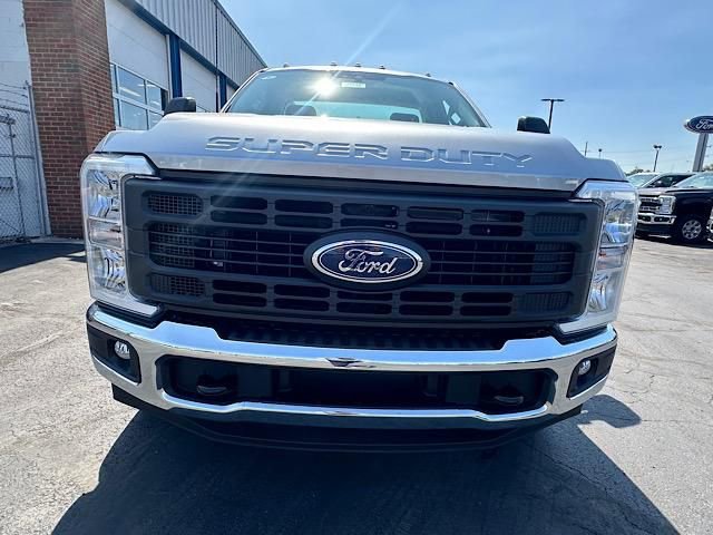 New 2024 Ford F350 XL w/ XL Chrome Package image 20