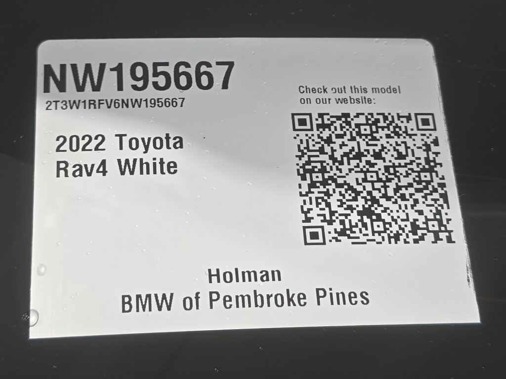 Used 2022 Toyota RAV4 XLE w/ Convenience Package FWD image 28