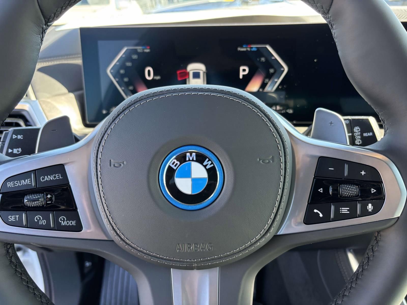 New 2026 BMW X5 xDrive50e image 11