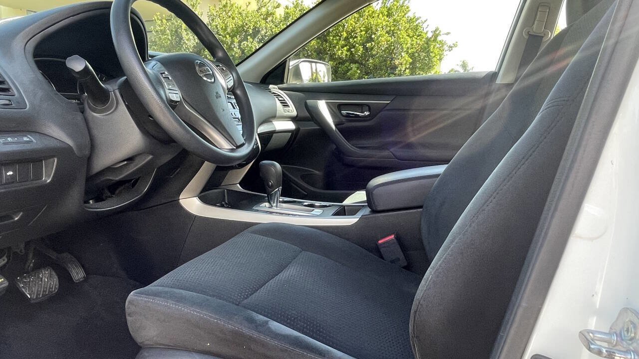 Used 2015 Nissan Altima 2.5 S FWD image 15