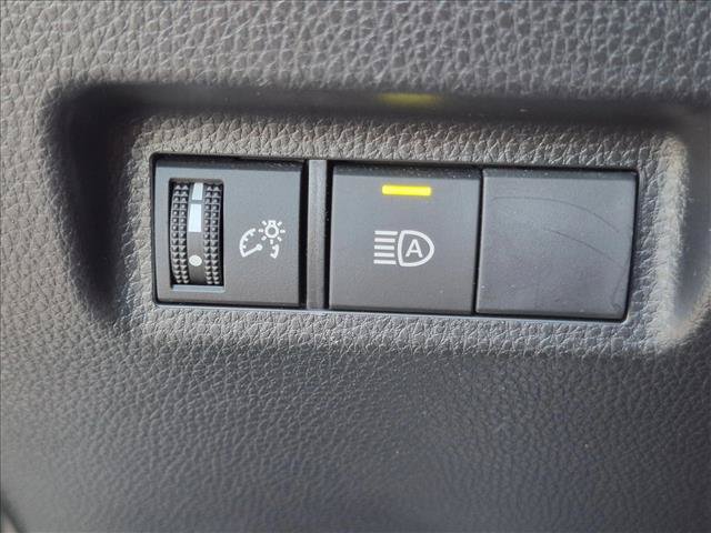 Used 2024 Toyota RAV4 LE AWD/4WD image 14