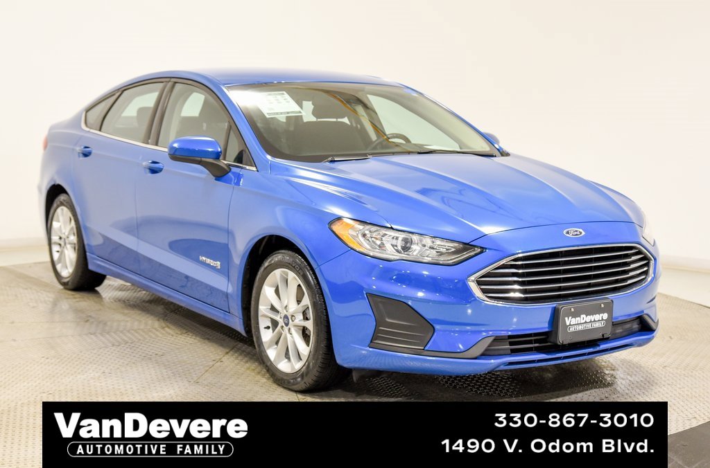 Used 2019 Ford Fusion SE