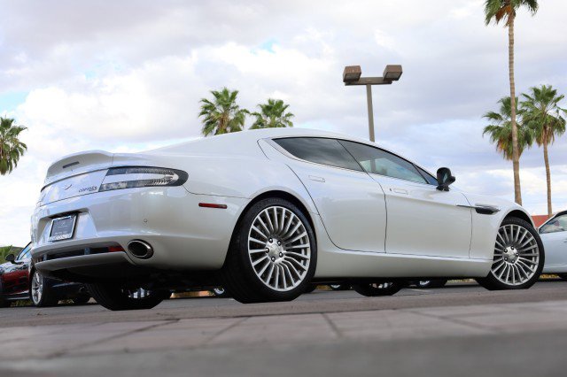Used 2014 Aston Martin Rapide S image 19