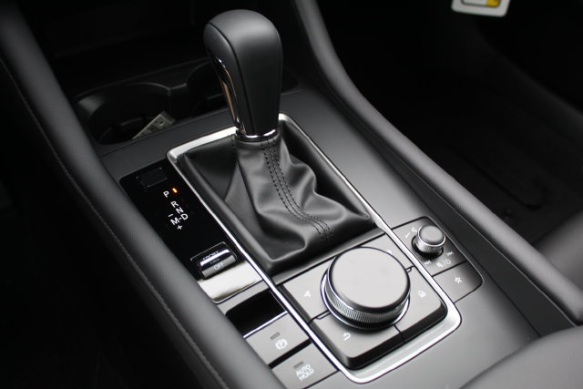 New 2026 MAZDA MAZDA3 s FWD image 23