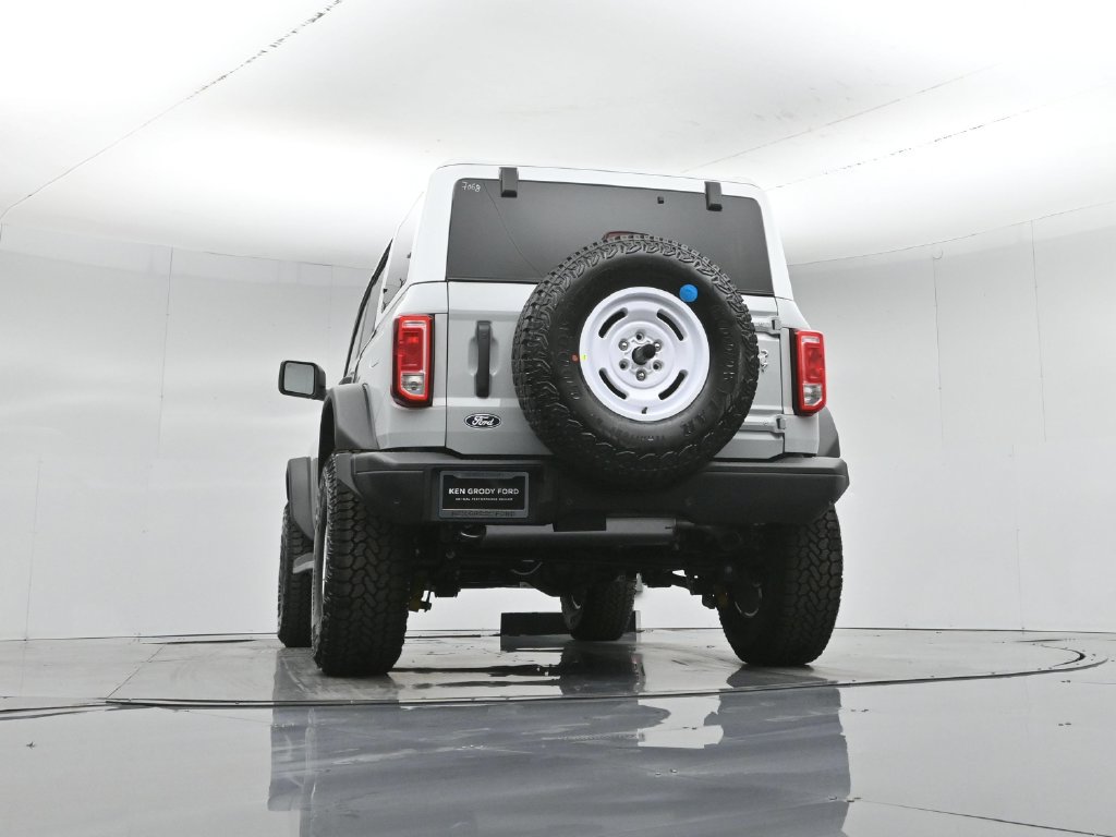 New 2026 Ford Bronco Heritage Edition AWD/4WD image 48