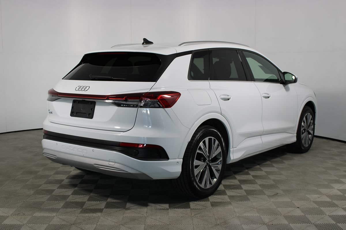 Used 2023 Audi Q4 e-tron Premium Plus w/ Premium Plus RWD image 42