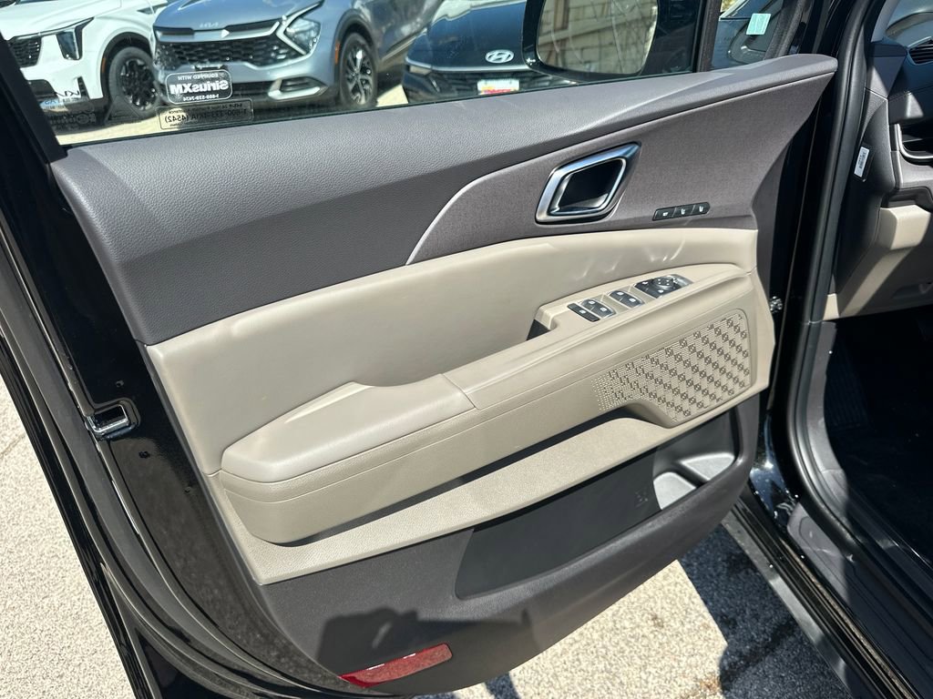 New 2026 Kia Carnival EX image 10