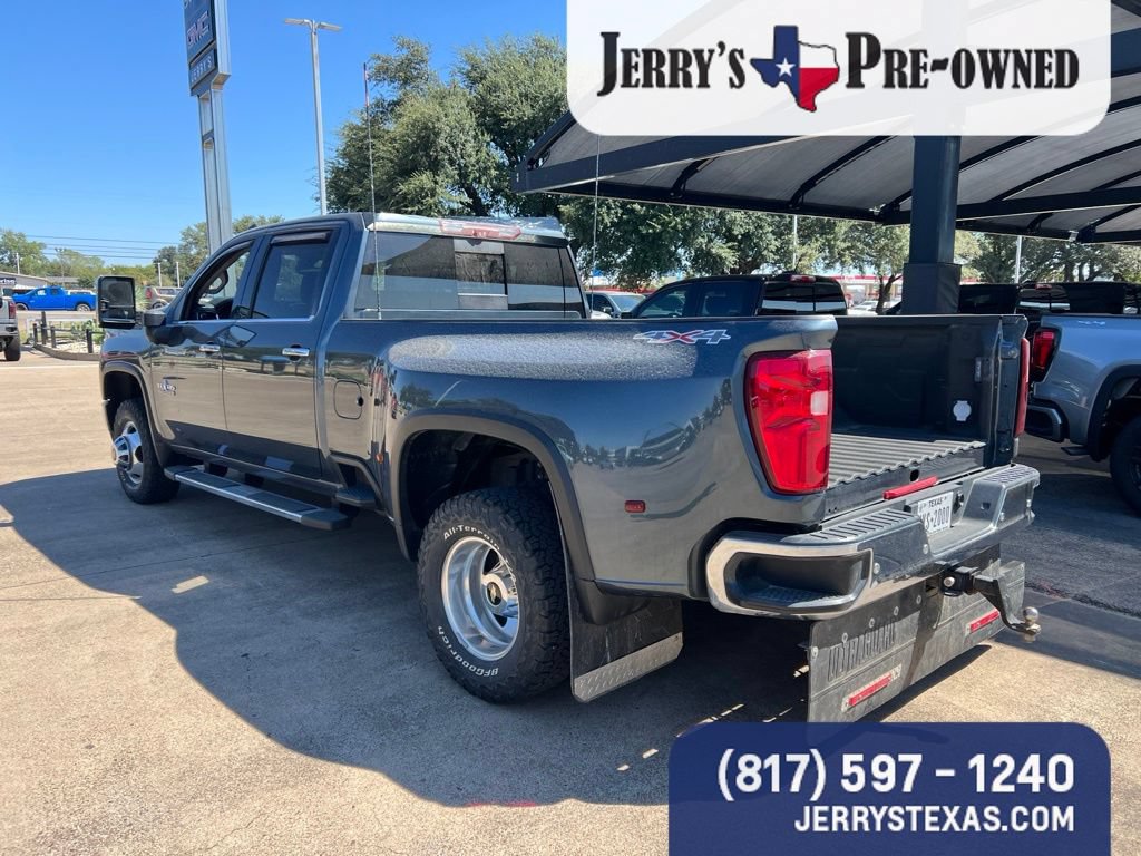 Used 2020 Chevrolet Silverado 3500 LTZ w/ LTZ Texas Edition AWD/4WD image 5