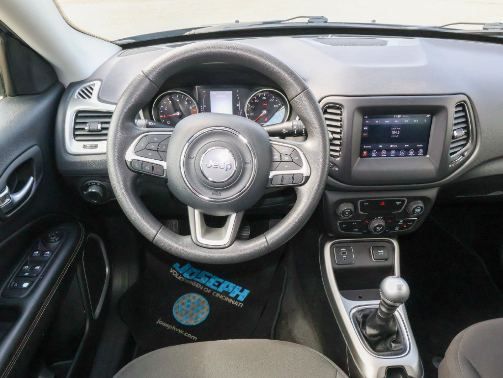 Used 2019 Jeep Compass Sport FWD image 16