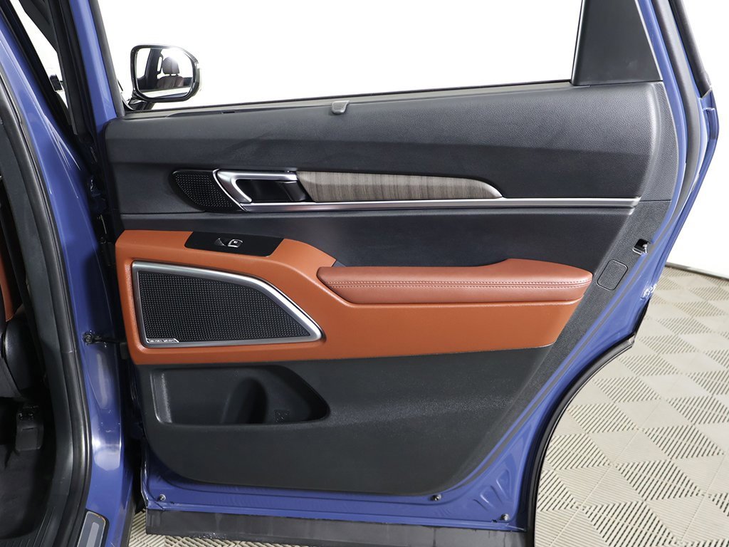Used 2023 Kia Telluride SX image 31