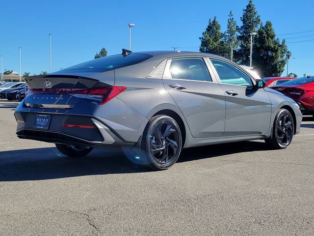 New 2026 Hyundai Elantra Sport image 2