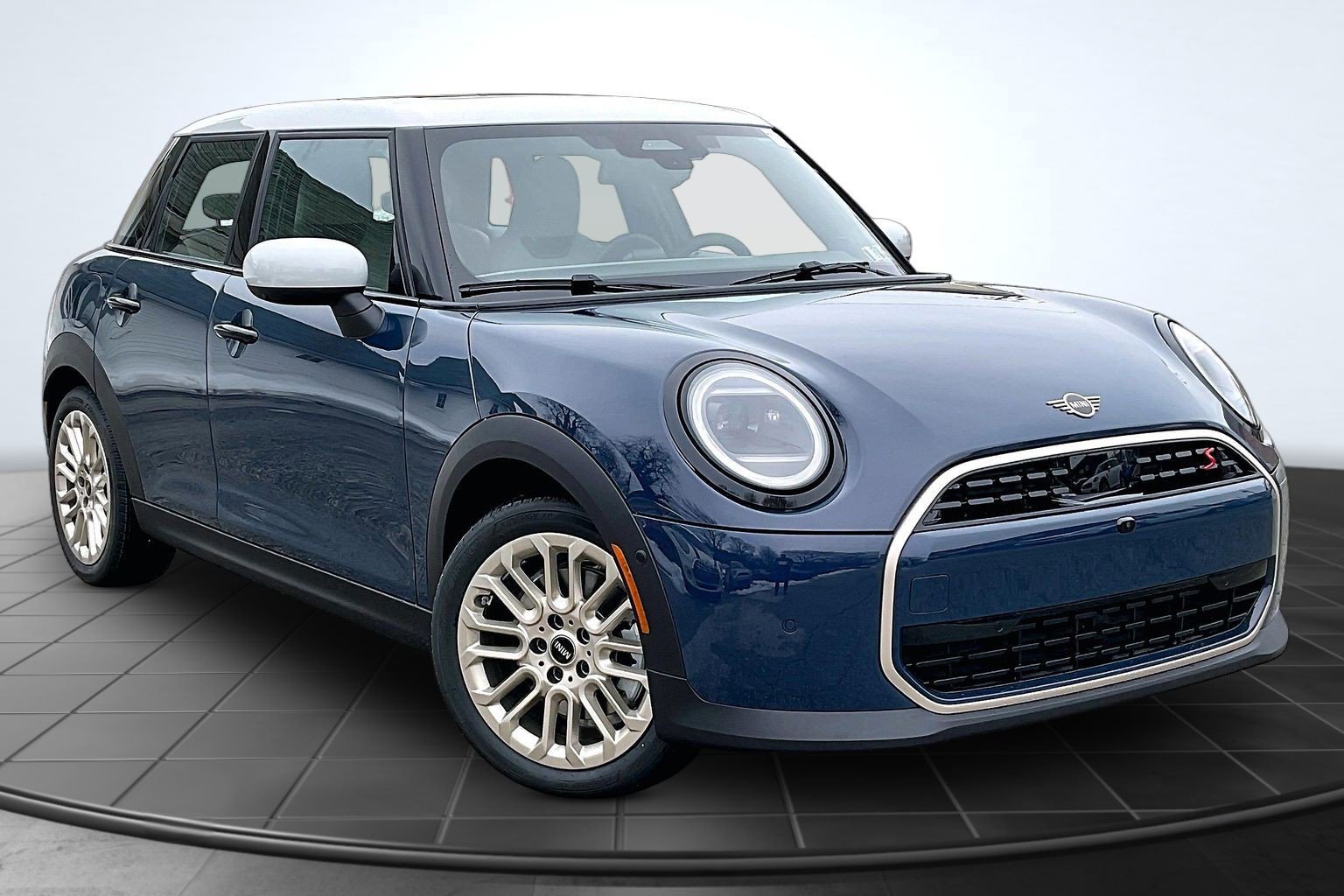 New 2026 MINI Cooper S FWD image 2