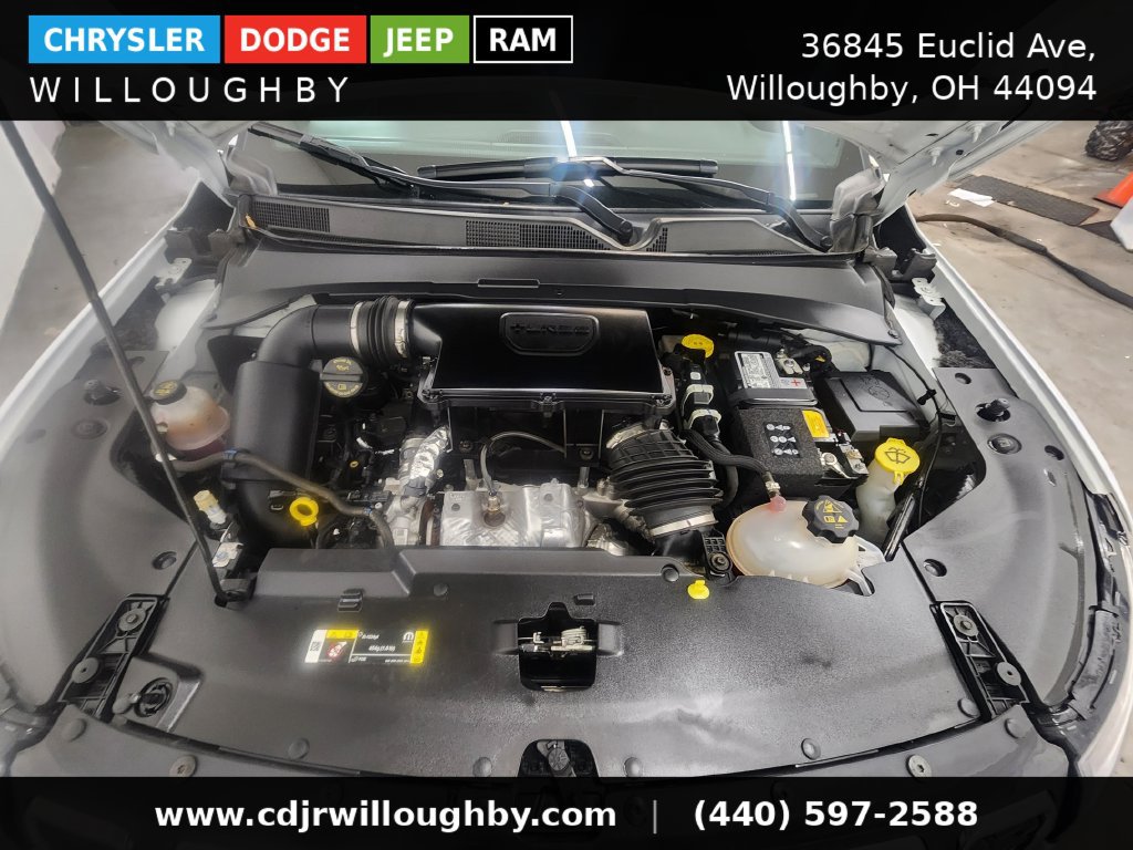Used 2024 Jeep Compass Latitude AWD/4WD image 35