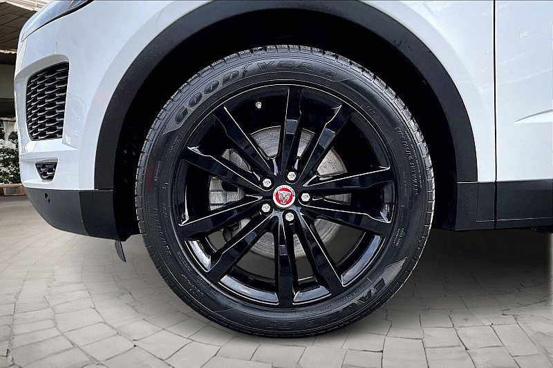 Used 2020 Jaguar E-PACE image 8