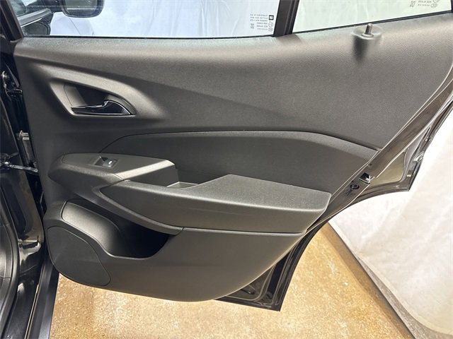 Certified 2025 Chevrolet Trax RS w/ Driver Confidence Package image 24